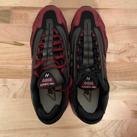 New Balance 1000 Red Black Running Sneakers Mens Size 11 main image 4